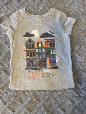 Cat & Jack Gray Halloween Graphic Tee with Orange, Purple & Black Accents, 5T